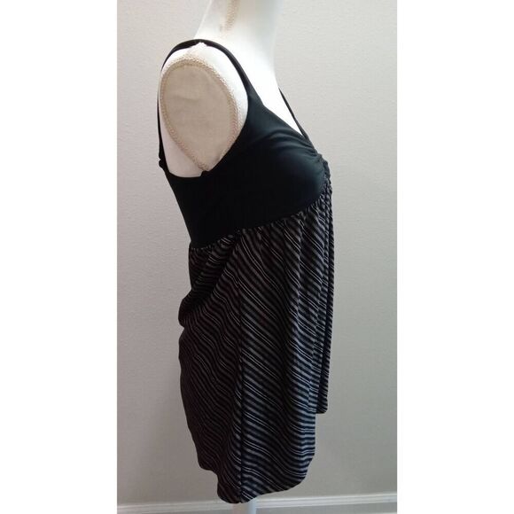 Express  - Picture 2 of 3